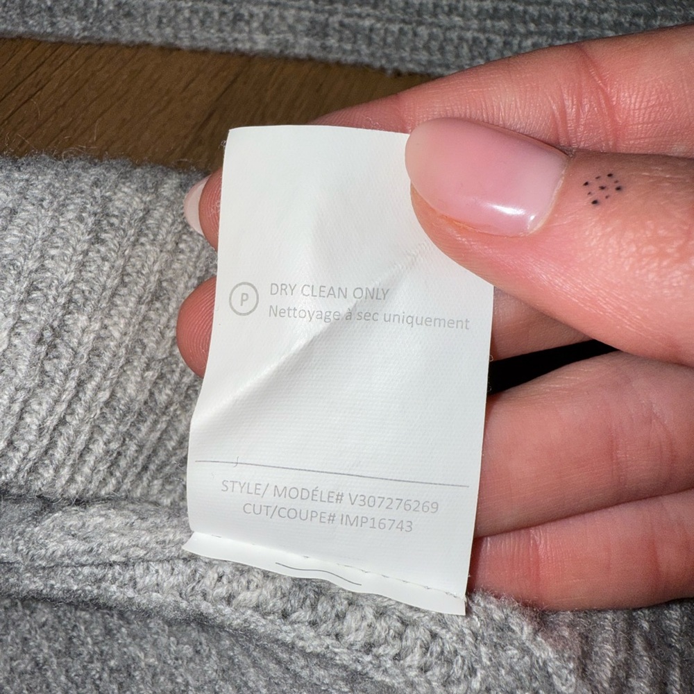 Vince Heather Gray Sweater - Picture 5 of 5